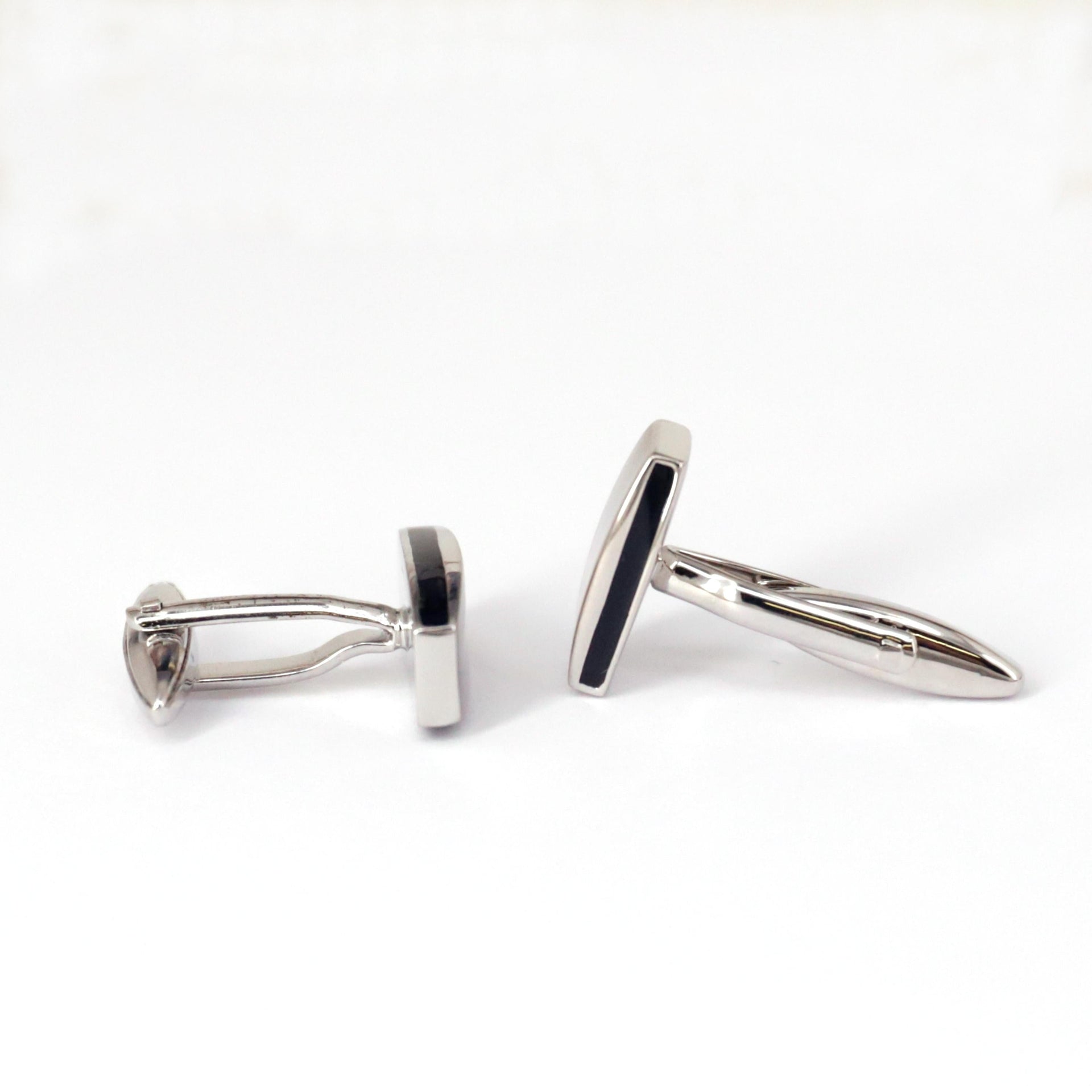 Rectangle Silver Cufflinks with Smooth Edge and Black Enamel Interlining